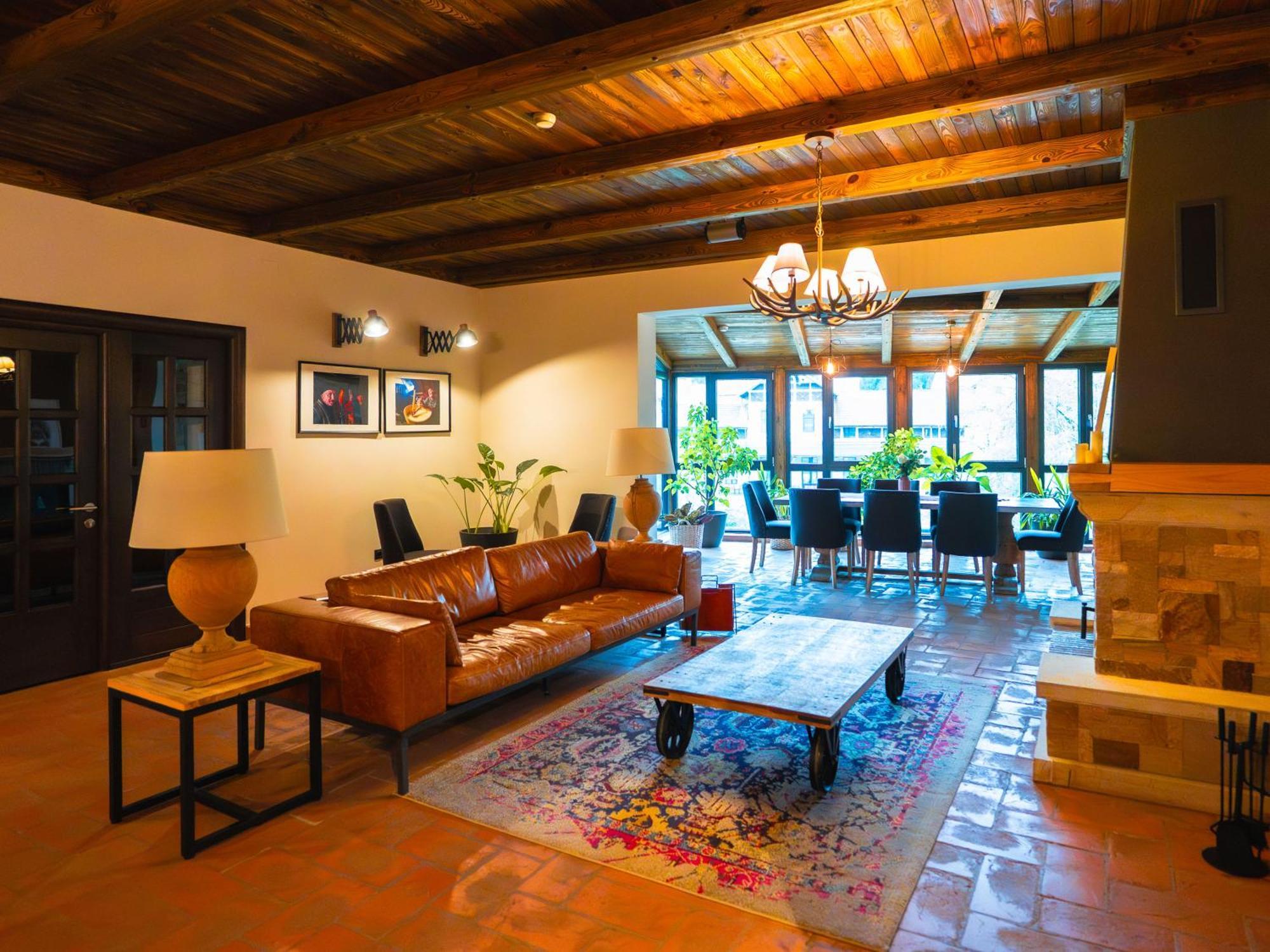Kaban Boutique - 5star In
